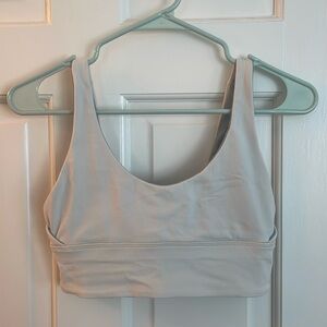 Womens lululemon reversible sports bra size 6.
